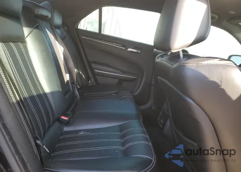 2021 Chrysler 300 S из США, поврежденный, VIN 2C3CCABG3MH525760